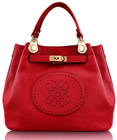 buy designer handbags wholesale direct.